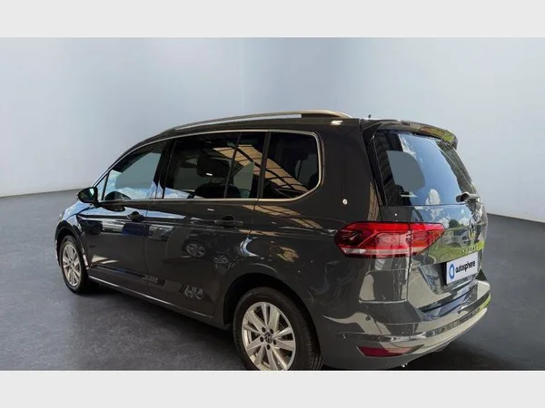 VOLKSWAGEN Touran (2026) — foto 16 van 22