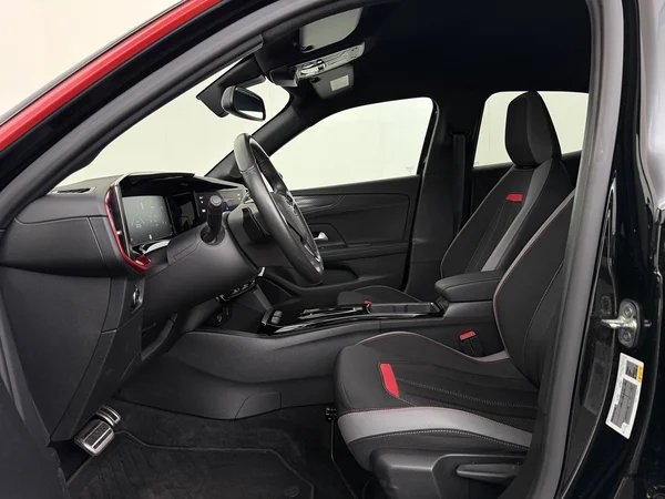 OPEL Mokka (2022) — foto 2 van 29