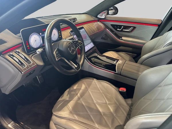 Mercedes-Benz Maybach (2021) — foto 21 van 40