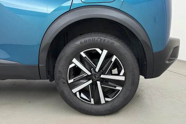 Peugeot 2008 (2025) — foto 13 van 16
