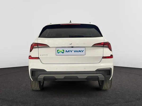 SKODA Kamiq (2025) — foto 10 van 15