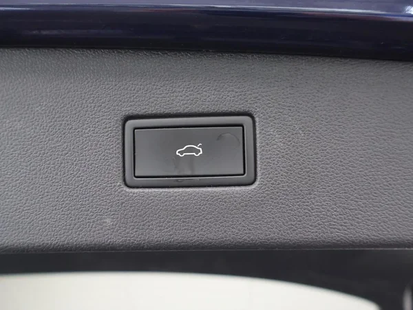 Volkswagen Tiguan Allspace (2021) — foto 22 van 31