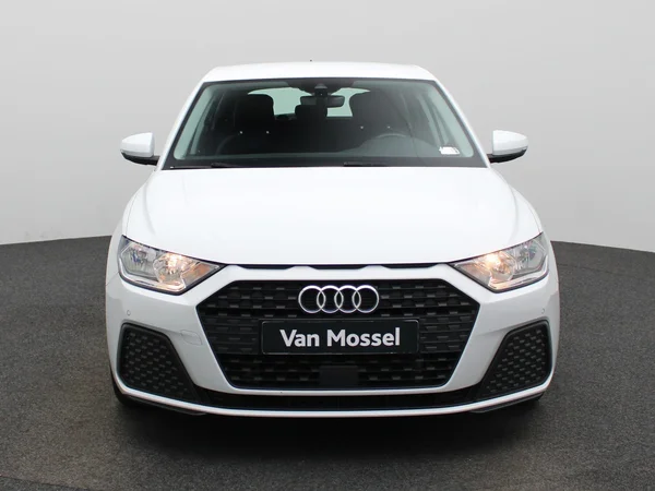 Audi A1 Sportback (2023) — foto 23 van 39