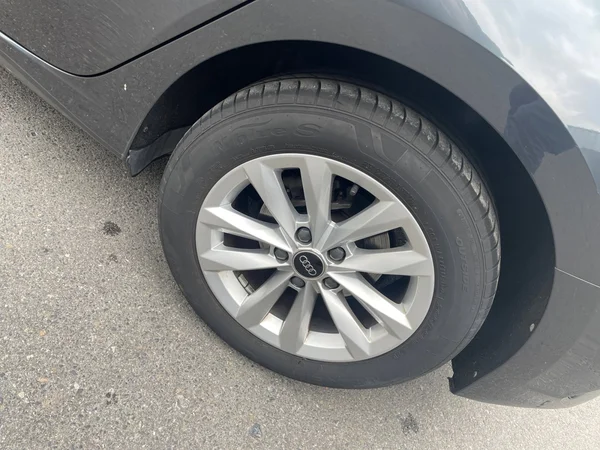 AUDI A3 Sportback (2023) — foto 11 van 20