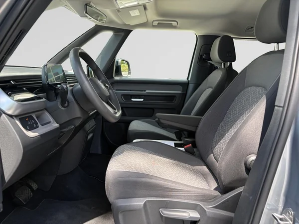 VOLKSWAGEN ID.Buzz (2024) — foto 24 van 24