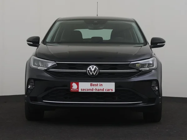 VOLKSWAGEN Taigo (2024) — foto 25 van 27