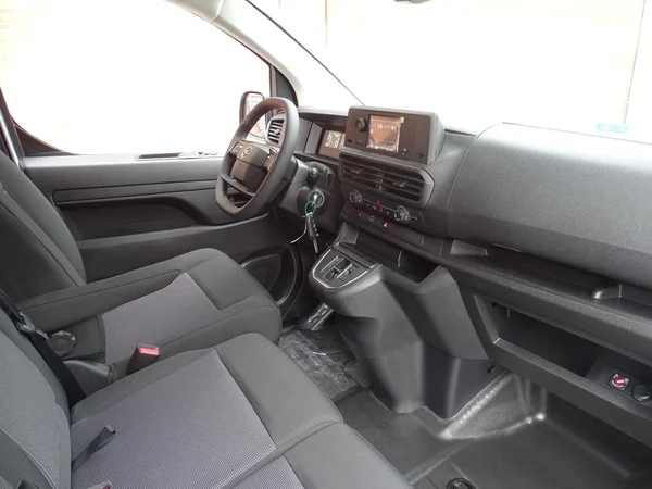 Opel Vivaro (2025) — foto 3 van 15