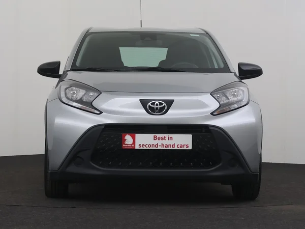 TOYOTA Aygo X (2023) — foto 23 van 25