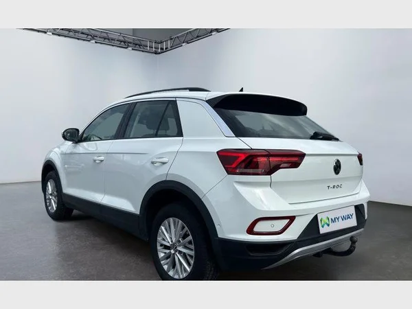 Volkswagen T-Roc (2022) — foto 12 van 29