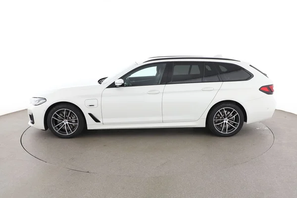 BMW 5-serie (2022) — foto 9 van 16