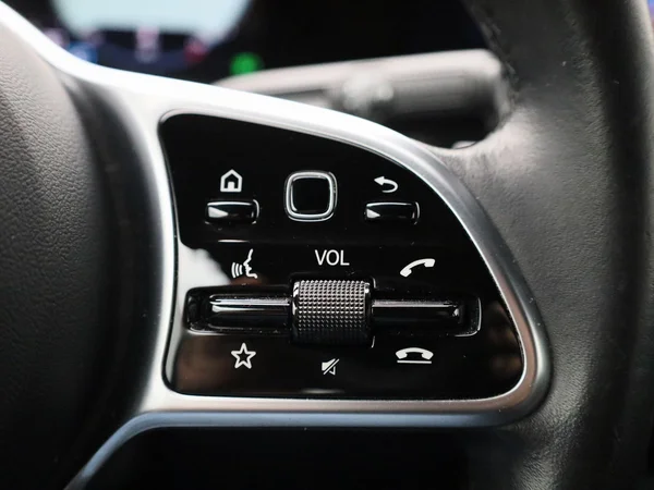 Mercedes-Benz CLA (2021) — foto 17 van 40