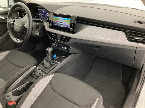 SKODA Scala (2025) — foto 7 van 36