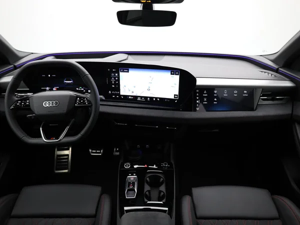 AUDI Q6 Sportback e-tron (2026) — foto 27 van 28