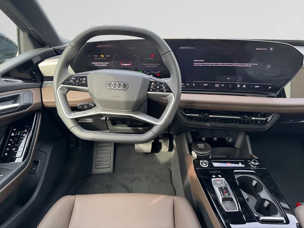 AUDI A6 Sportback e-tron (2025) — foto 24 van 24