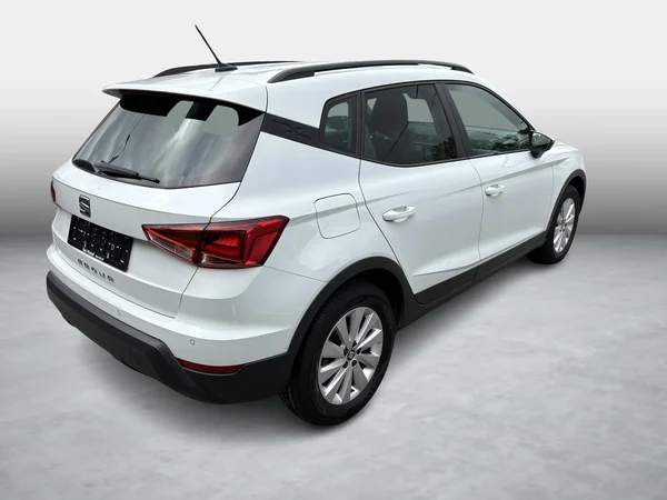 SEAT Arona (2019) — foto 16 van 20