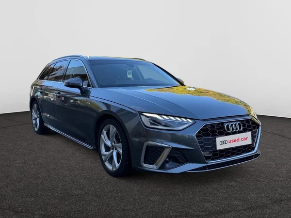 AUDI A4 Avant Dsl (2023) — foto 14 van 17
