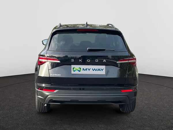 SKODA Karoq (2025) — foto 2 van 24