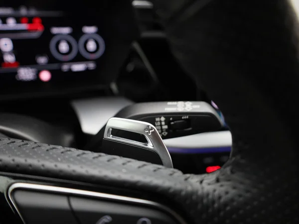 Audi RS3 (2024) — foto 17 van 65