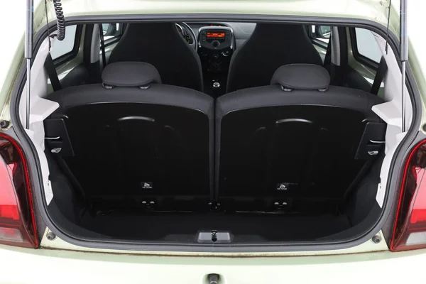 Peugeot 108 (2022) — foto 8 van 16