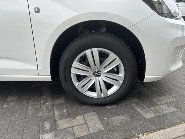 VOLKSWAGEN Caddy Maxi Dsl (2025) — foto 17 van 24