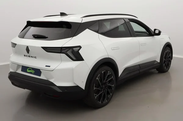 Renault E-Scenic E-Tech (2025) — foto 26 van 30