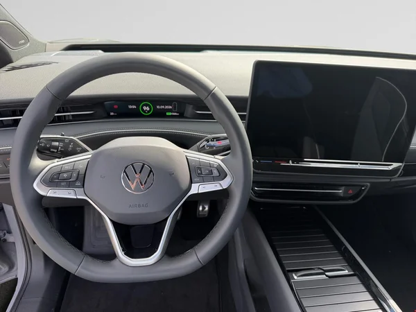 VOLKSWAGEN ID.7 Tourer (2026) — foto 4 van 21