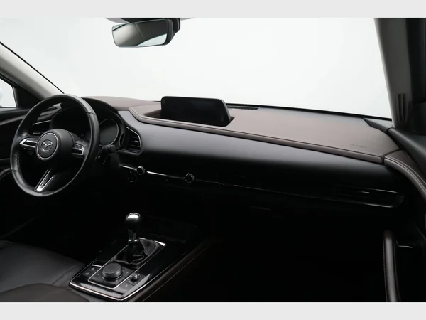 MAZDA CX-30 (2022) — foto 22 van 28