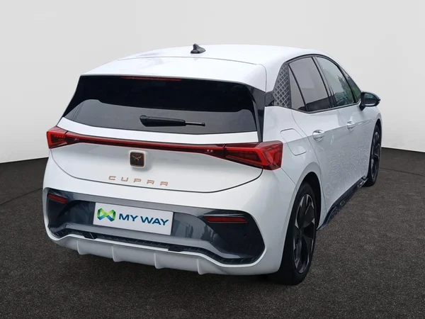 CUPRA Born (2025) — foto 12 van 19