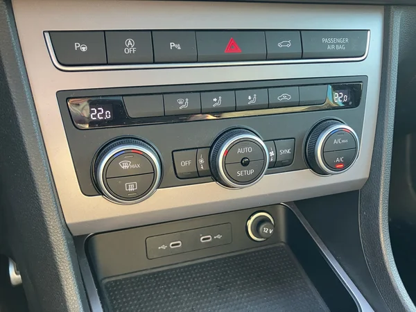 SEAT Ateca (2022) — foto 13 van 25