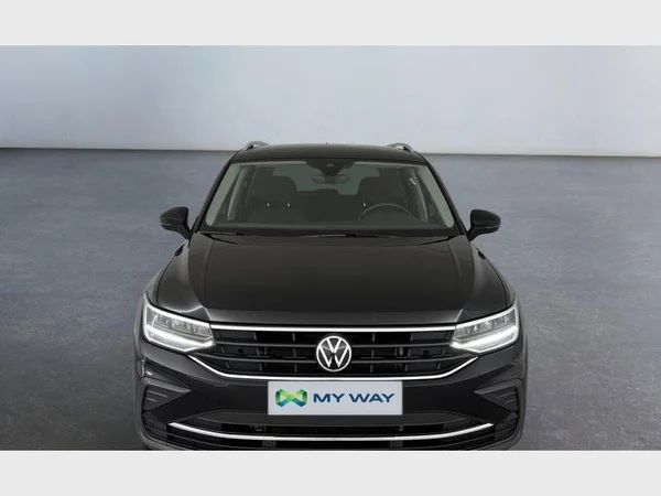 Volkswagen Tiguan (2022) — foto 12 van 29