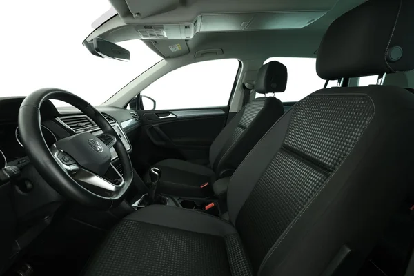 Volkswagen Tiguan (2021) — foto 16 van 16