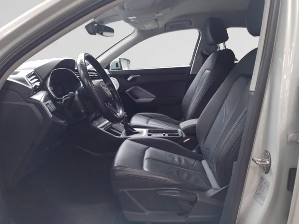 AUDI Q3 Sportback PHEV (2022) — foto 2 van 23