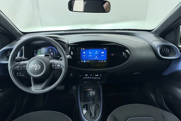Toyota Aygo X Hybrid (HEV) (2026) — foto 13 van 13