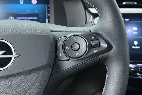Opel Corsa (2025) — foto 6 van 21