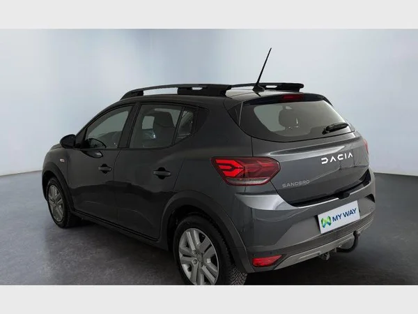 Dacia Sandero Stepway (2023) — foto 25 van 28