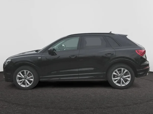 AUDI Q3 PHEV (2021) — foto 12 van 24