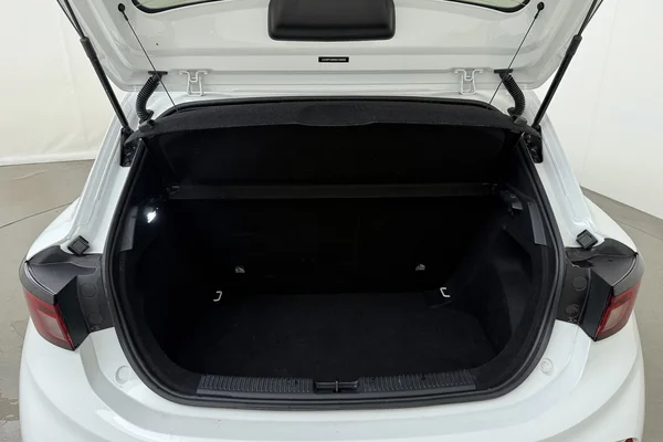 MG MG3 Hybrid+ (HEV) (2025) — foto 16 van 20