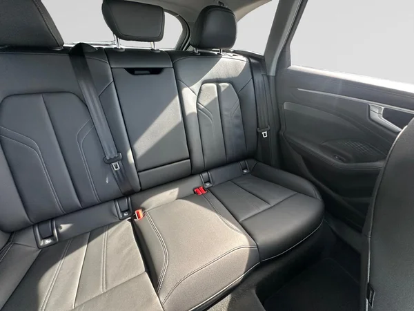 AUDI A6 SW (2026) — foto 11 van 23