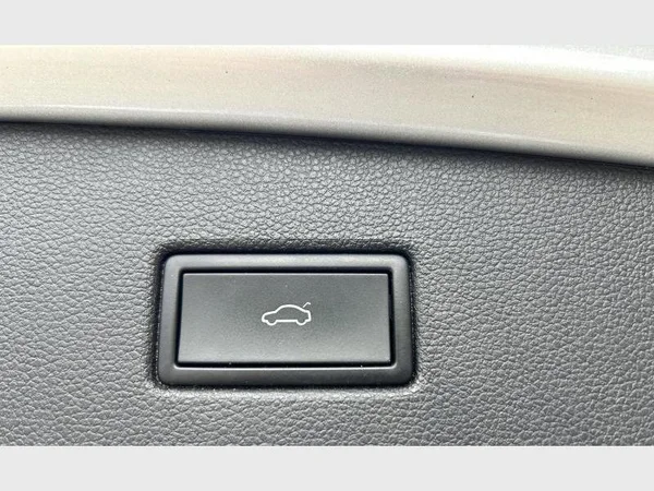 Volkswagen Tiguan (2023) — foto 5 van 39