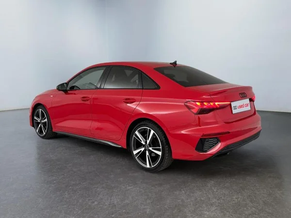 AUDI A3 Sedan (2023) — foto 28 van 30
