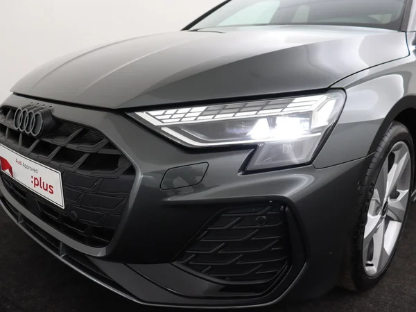 AUDI A3 Sportback (2025) — foto 8 van 18