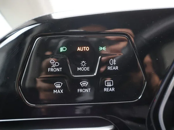 Volkswagen Caddy (2023) — foto 10 van 27