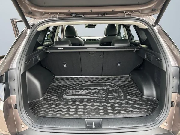 HYUNDAI Tucson (2022) — foto 25 van 31