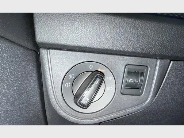 Volkswagen Taigo (2025) — foto 13 van 31