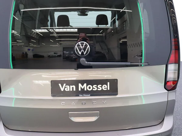 Volkswagen Caddy (2023) — foto 15 van 25