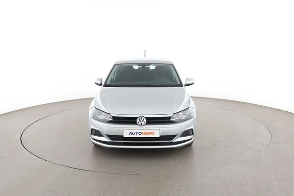Volkswagen Polo (2018) — foto 15 van 16