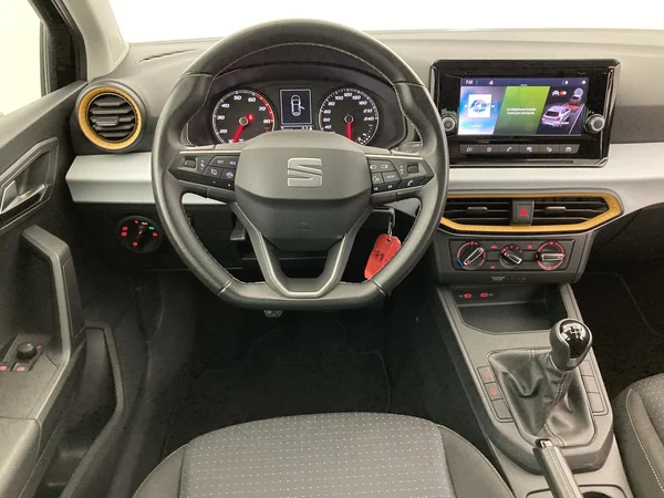 SEAT Ibiza 5P/D (2021) — foto 8 van 36