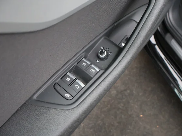 AUDI A4 (2020) — foto 10 van 25