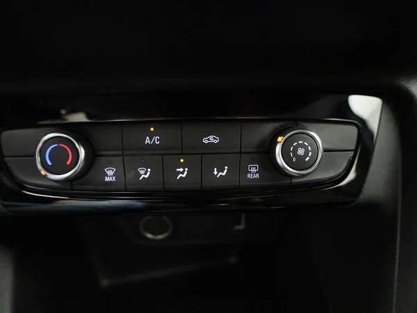Opel Corsa (2023) — foto 11 van 35