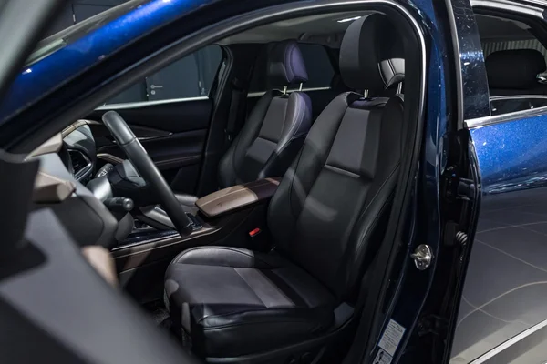 Mazda CX-30 (2022) — foto 3 van 41